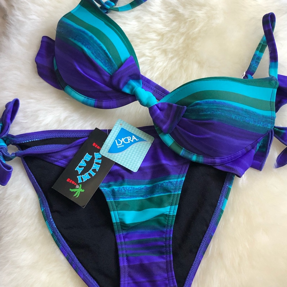 Bikinis 👙